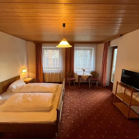 Kohler Guest house *